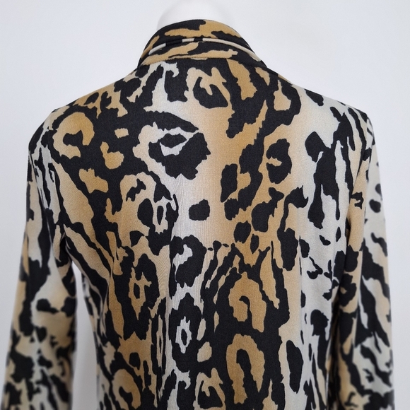 Isabella Rodriguez Academia Animal Print Waterfall Mobwife Cardigan Size L - Picture 8 of 14
